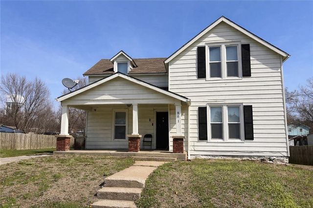 801 N Osage Street, Independence, MO 64050