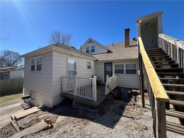 801 N Osage Street, Independence, MO 64050