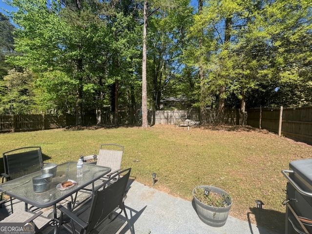 8132 Creekstone Court, Riverdale, GA 30274