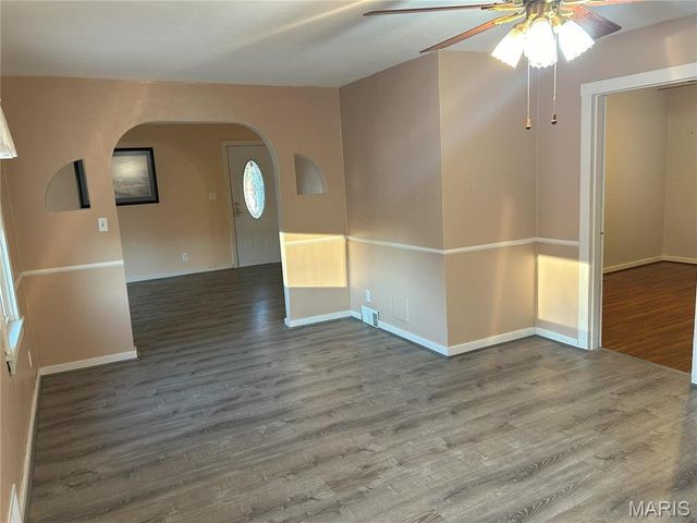 1207 Douglas Street, Godfrey, IL 62002