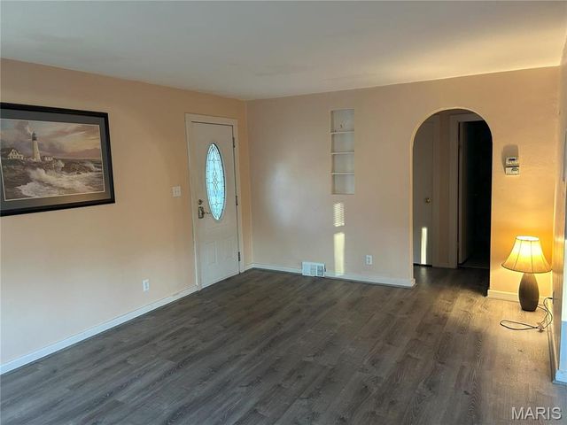 1207 Douglas Street, Godfrey, IL 62002