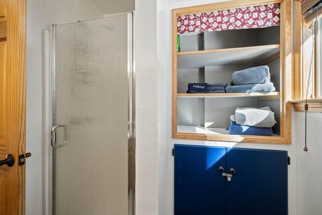 312 Snowflake Avenue, Tahoe Vista, CA 96148