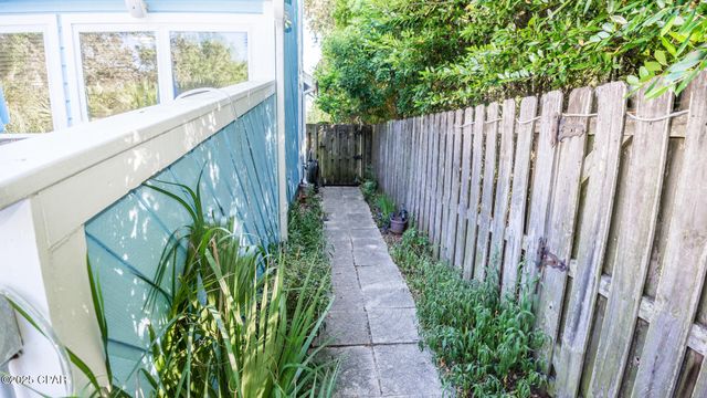 21525 Hilltop Avenue, Panama City Beach, FL 32413