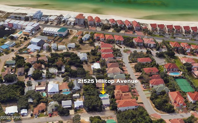 21525 Hilltop Avenue, Panama City Beach, FL 32413