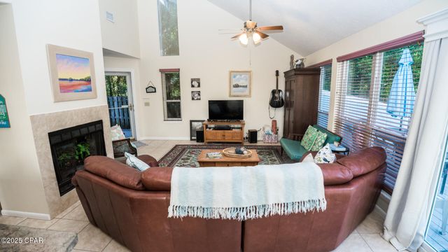 21525 Hilltop Avenue, Panama City Beach, FL 32413