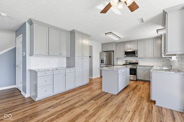 2699 Liatris Drive, Plainfield, IN 46168