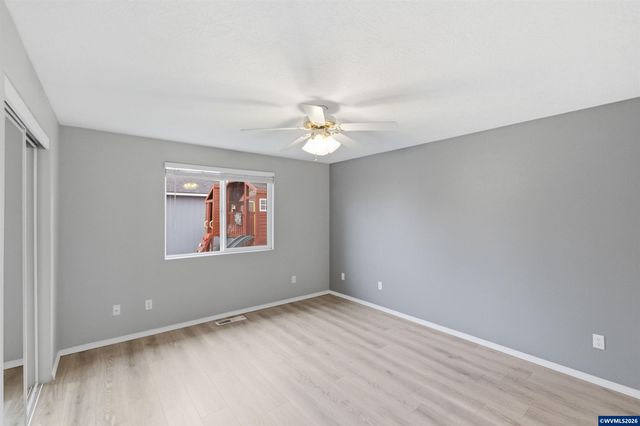 1586 Cherrybloom Ct SE, Salem, OR 97317