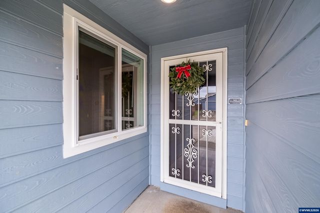 1586 Cherrybloom Ct SE, Salem, OR 97317