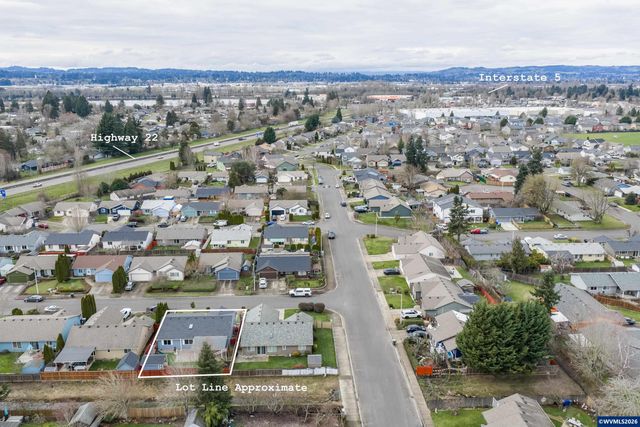 1586 Cherrybloom Ct SE, Salem, OR 97317