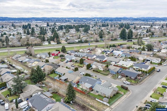 1586 Cherrybloom Ct SE, Salem, OR 97317