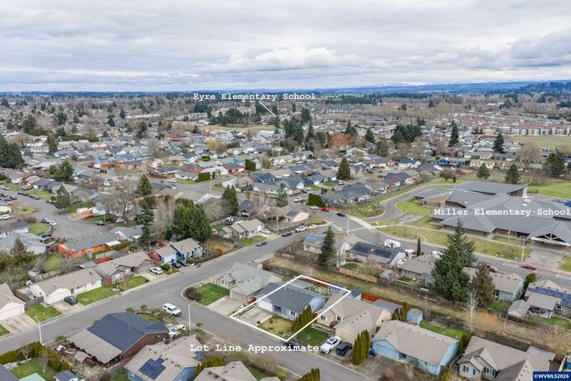 1586 Cherrybloom Ct SE, Salem, OR 97317