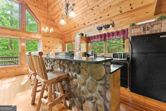 53 Elm Ridge Drive, Cleveland, GA 30528
