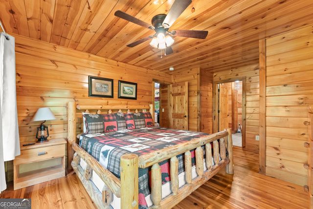 53 Elm Ridge Drive, Cleveland, GA 30528