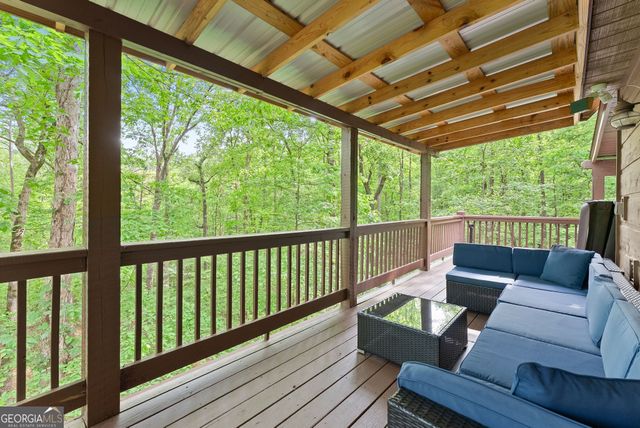 53 Elm Ridge Drive, Cleveland, GA 30528