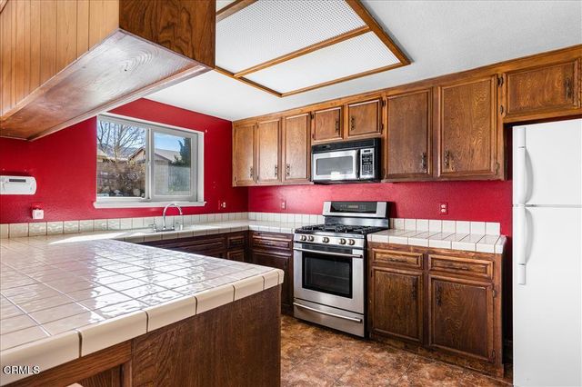 114 Chaparrel Street, Tehachapi, CA 93561