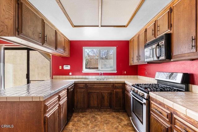 114 Chaparrel Street, Tehachapi, CA 93561