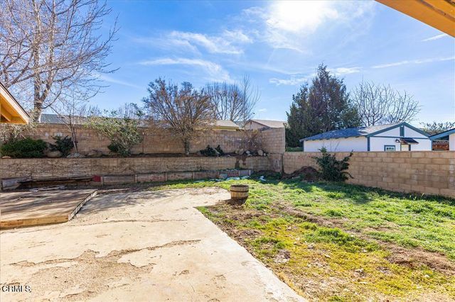 114 Chaparrel Street, Tehachapi, CA 93561
