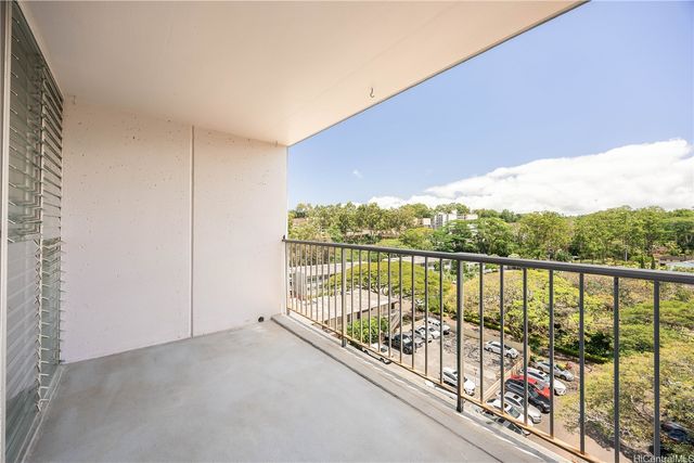 95-061 Waikalani Drive D706, Mililani, HI 96789