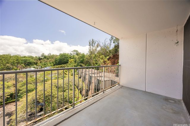 95-061 Waikalani Drive D706, Mililani, HI 96789