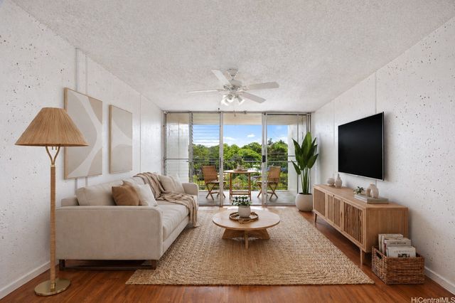 95-061 Waikalani Drive D706, Mililani, HI 96789
