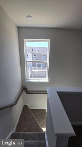 1230 RED CLOVER LN, Ranson, WV 25438