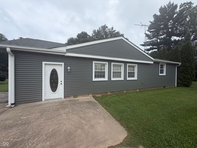621 Woodland Drive, Rockville, IN 47872