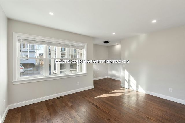 120 Saint Andrew Road 1, Boston, MA 02128