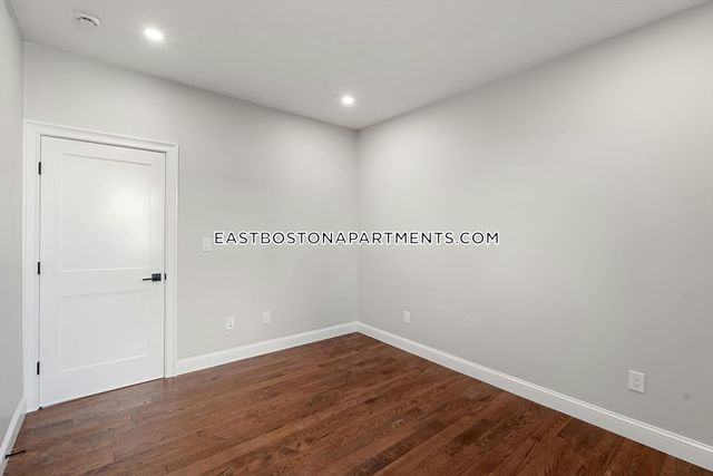 120 Saint Andrew Road 1, Boston, MA 02128