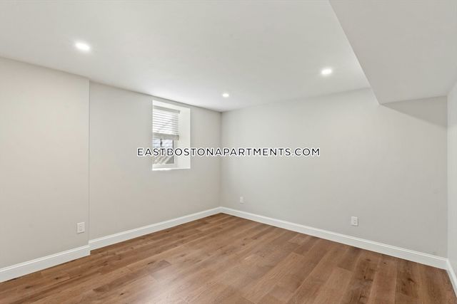 120 Saint Andrew Road 1, Boston, MA 02128
