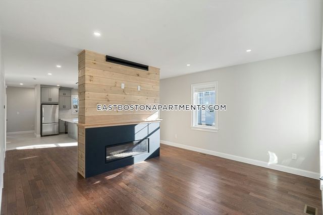 120 Saint Andrew Road 1, Boston, MA 02128