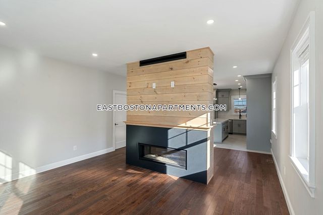 120 Saint Andrew Road 1, Boston, MA 02128