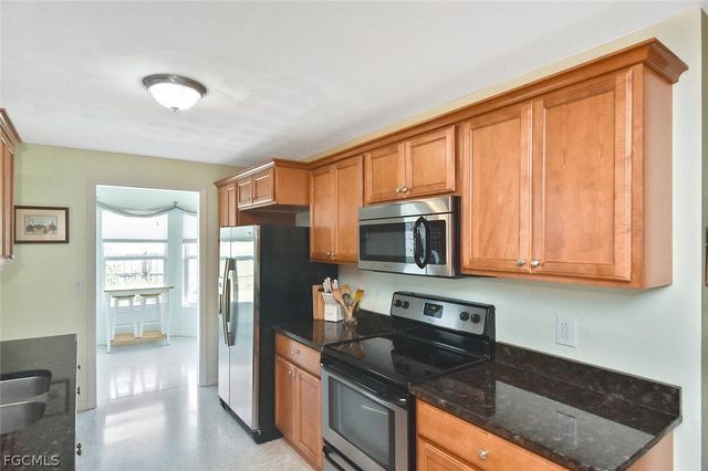 2237 Flora AVE, Fort Myers, FL 33907