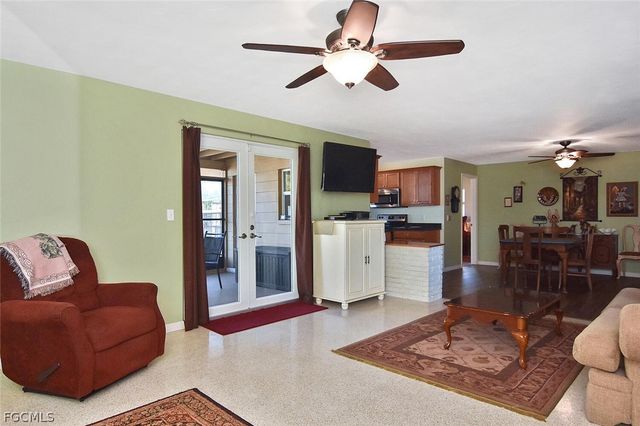 2237 Flora AVE, Fort Myers, FL 33907