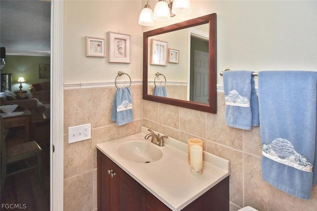 2237 Flora AVE, Fort Myers, FL 33907