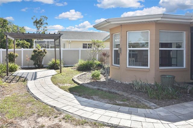 2237 Flora AVE, Fort Myers, FL 33907