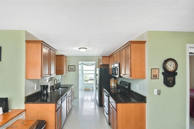 2237 Flora AVE, Fort Myers, FL 33907