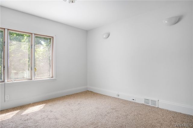 1860 Linwood Avenue, Niagara Falls, NY 14305