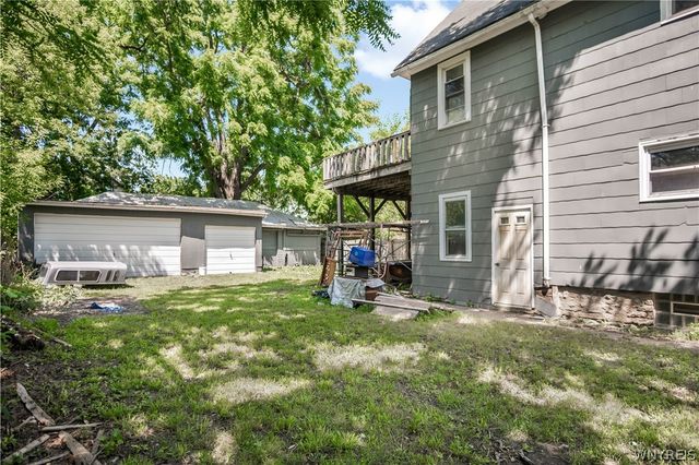 1860 Linwood Avenue, Niagara Falls, NY 14305