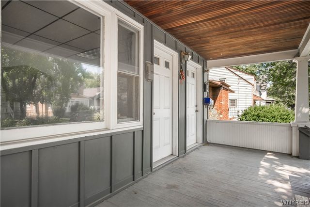 1860 Linwood Avenue, Niagara Falls, NY 14305