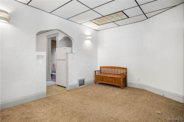 1860 Linwood Avenue, Niagara Falls, NY 14305