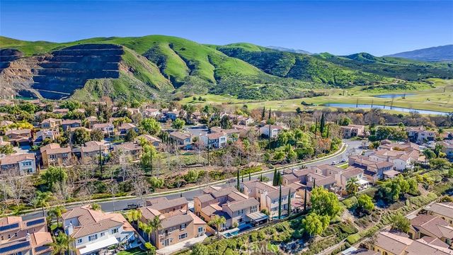 4340 Cantada Drive, Corona, CA 92883