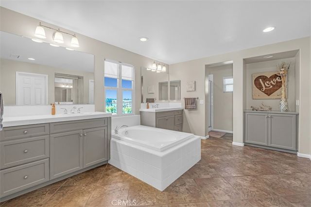 4340 Cantada Drive, Corona, CA 92883