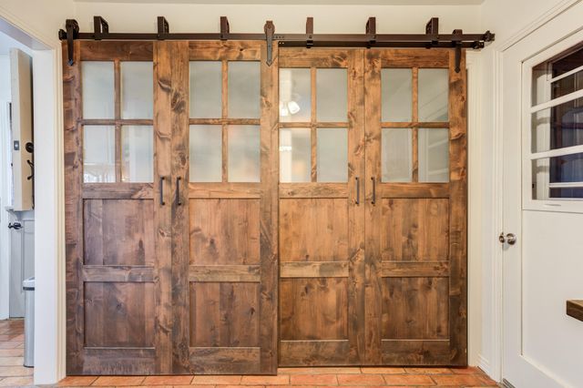 2420 N 2nd Street, Tahoka, TX 79373