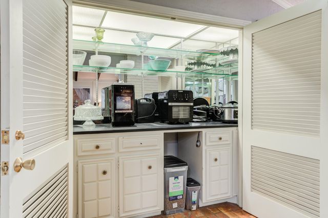 2420 N 2nd Street, Tahoka, TX 79373