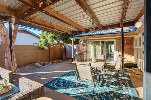 2420 N 2nd Street, Tahoka, TX 79373