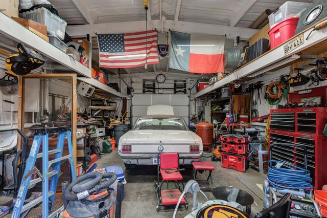 2420 N 2nd Street, Tahoka, TX 79373