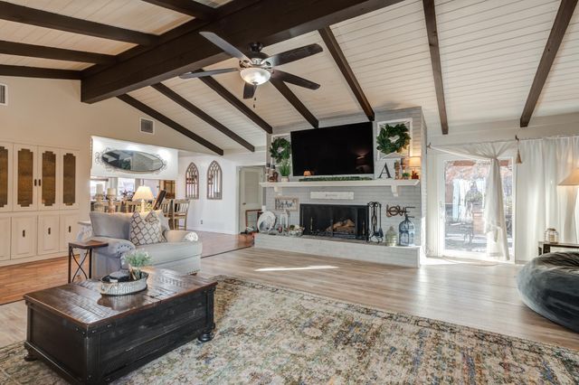 2420 N 2nd Street, Tahoka, TX 79373