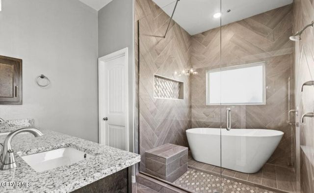 3892 Surmise Street, El Paso, TX 79938