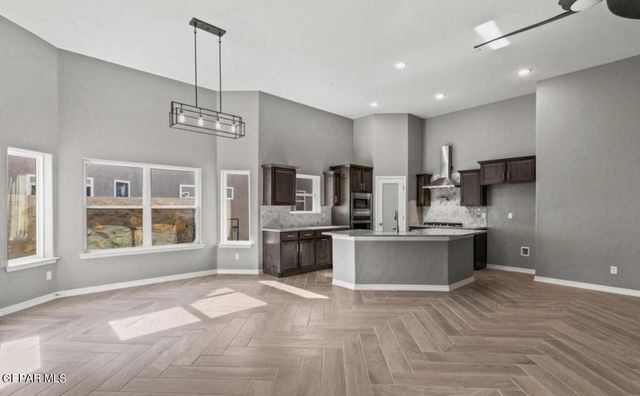 3892 Surmise Street, El Paso, TX 79938