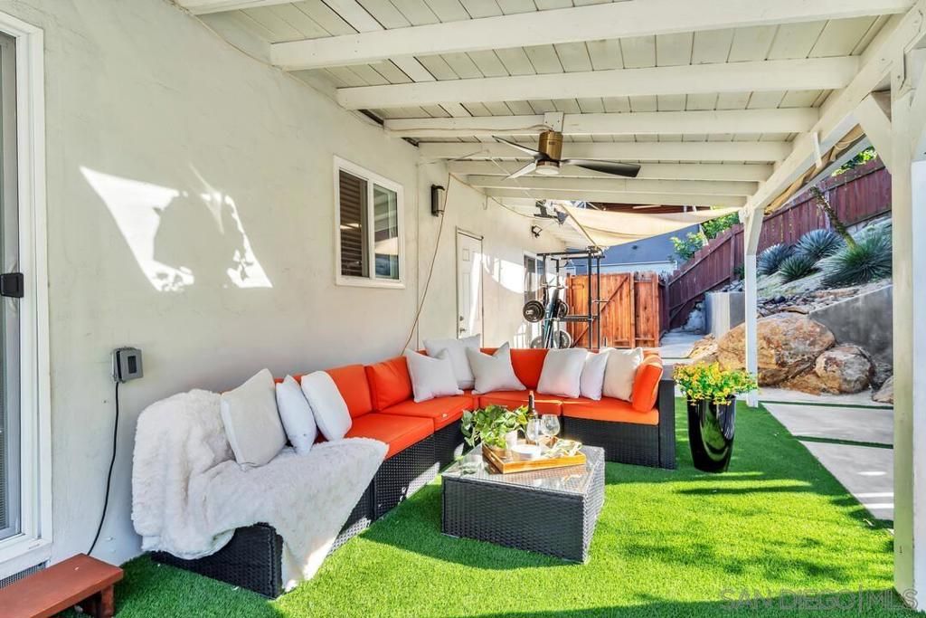 Image 6 of property listing at 4040 Apore St, La Mesa, CA 91941